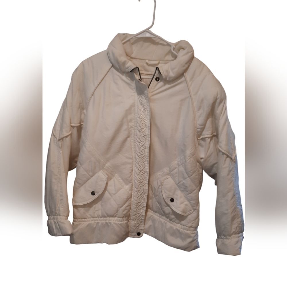 London Fog Coat Womans Medium White Zip Up Winter Classic Casual Parka Outdoor